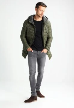 Pier One T-Shirt Basic - Black 9 Pier One T-Shirt Basic - Black -Pier One Store 19845241fd1249a79b9f95b66380c962