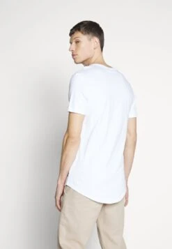 Pier One T-Shirt Basic - White 10 Pier One T-Shirt Basic - White -Pier One Store 242c99d549824f959237cf39ed9d6816