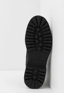 Pier One UNISEX - Stiefelette - Black -Pier One Store 3cdd5d0e98464557b3e6ff10c0d3bf9c