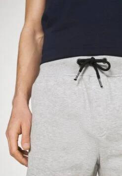 Pier One 2 PACK - Shorts - Mottled Light Grey/dark Blue 13 Pier One 2 PACK - Shorts - Mottled Light Grey/dark Blue -Pier One Store 4492c0dabf24436a989a44a463fac6c0