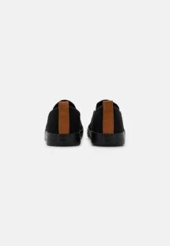 Pier One UNISEX - Slipper - Black 10 Pier One UNISEX - Slipper - Black -Pier One Store 498de95b879f4ad0a437960998fc617e