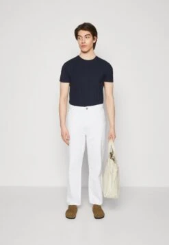 Pier One Jeans Relaxed Fit - White 9 Pier One Jeans Relaxed Fit - White -Pier One Store 4ded9c211d3c46058c64e472e713c126