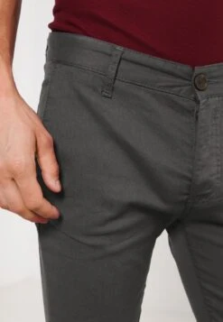 Pier One SLIM FIT CHINO - Chino - Dark Grey 11 Pier One SLIM FIT CHINO - Chino - Dark Grey -Pier One Store 57afc5e7d2fb4fccb50811bdf725c68c