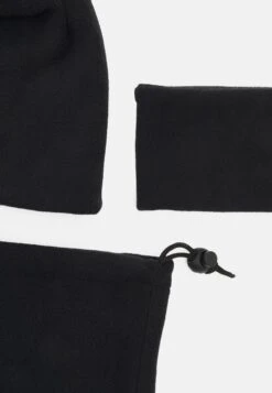 Pier One FLEECE UNISEX SET - Mütze - Black -Pier One Store 61e91d97a5ca421f93169d4ff34a76b8