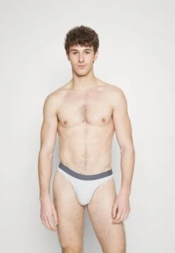 Pier One 3 PACK - Slip - Red/grey/black 10 Pier One 3 PACK - Slip - Red/grey/black -Pier One Store 6b0dcc1bbbb54d92b9e0af57341537cc