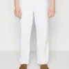 Pier One Jeans Relaxed Fit - White -Pier One Store 746fac2d62f64db086e715bc4315adc2