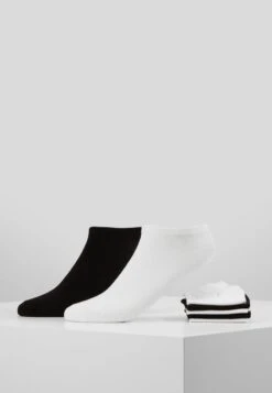 Pier One 7 PACK - Socken - White/black -Pier One Store 7b35e8e4314f48dd8e64f79f3657878f 1