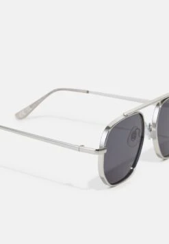 Pier One Sonnenbrille - Silver-coloured -Pier One Store 7eeef8aa05ad4906ba1e7b08014f5f37