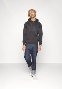 Pier One UNISEX - Umhängetasche - Black 13 Pier One UNISEX - Umhängetasche - Black -Pier One Store 87d2c46d75c64835a6da4bef3772f5ed