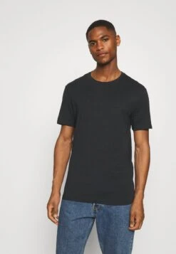 Pier One T-Shirt Basic - Black/white/light Grey 11 Pier One T-Shirt Basic - Black/white/light Grey -Pier One Store 97c18e35b5f94069b6c162222882cabe