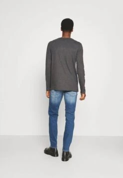 Pier One 2 PACK - Langarmshirt - Dark Grey/black -Pier One Store a601e52fa7974b079f93b858d4b782ec