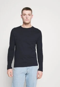 Pier One 5 PACK - Langarmshirt - White/dark Blu/grey 12 Pier One 5 PACK - Langarmshirt - White/dark Blu/grey -Pier One Store b6bd0ebd2c8b455da43c6a1b757461c3