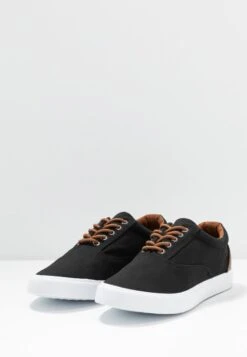 Pier One Sneaker Low - Black 10 Pier One Sneaker Low - Black -Pier One Store c4cf3565537c4ea1b44b68540f2735de