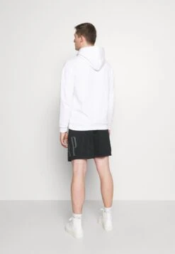 Pier One 2 PACK - Kapuzenpullover - White/black 10 Pier One 2 PACK - Kapuzenpullover - White/black -Pier One Store c4fb3b4eba4245c9a0c0a3ac810958a5