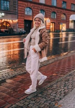 Pier One Umhängetasche - Dark Brown -Pier One Store c77830cbab5b4ebbac27d65e9d5a155c