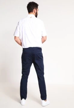 Pier One SLIM FIT CHINO - Chino - Dark Blue 10 Pier One SLIM FIT CHINO - Chino - Dark Blue -Pier One Store d781d37eda76425a93e9a0a3b37f56fe