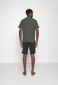 Pier One Nachtwäsche Set - Black/khaki 10 Pier One Nachtwäsche Set - Black/khaki -Pier One Store dff8d64f5dae430fbf7661fdfb51e125