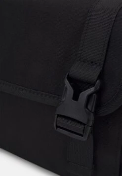 Pier One UNISEX - Umhängetasche - Black 11 Pier One UNISEX - Umhängetasche - Black -Pier One Store f6be7e6f25484afd818fa13238f4a0f4